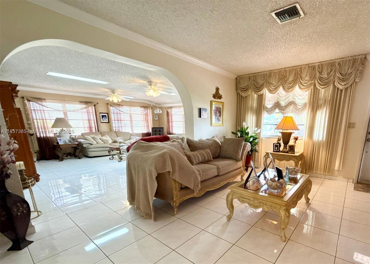 3310 SW 106th Ave, Miami, FL 33165 Photo