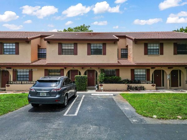 10942 W Sample Rd, Unit E1, Coral Springs, FL 33065