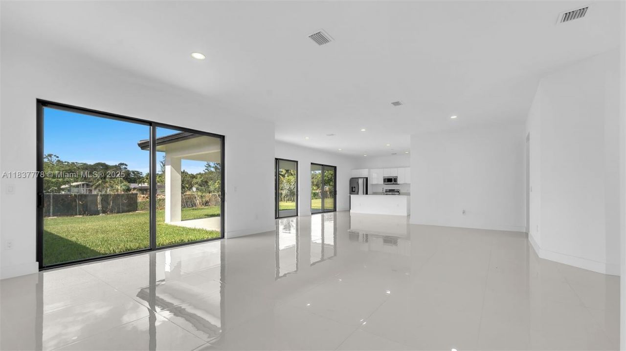 23120 SW 154 Ct, Miami, FL 33170 Photo