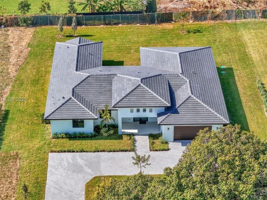Property Image 50