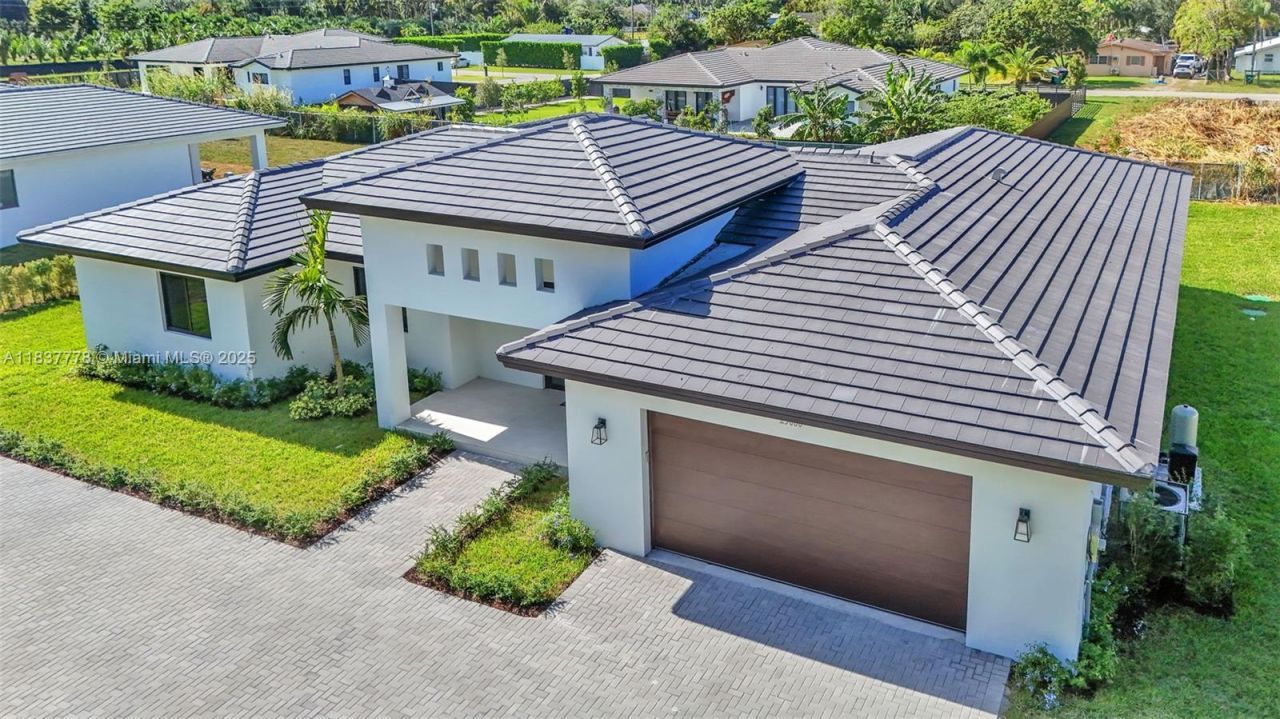 23120 SW 154 Ct, Miami, FL 33170 Photo
