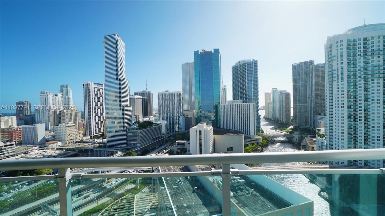 350 S Miami Ave, Unit 2401, Miami, FL 33130 Photo