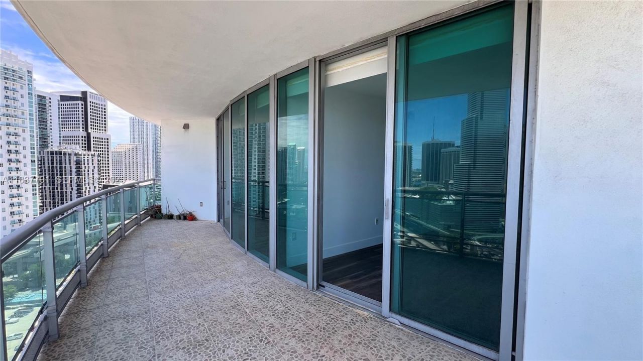 350 S Miami Ave, Unit 2401, Miami, FL 33130 Photo
