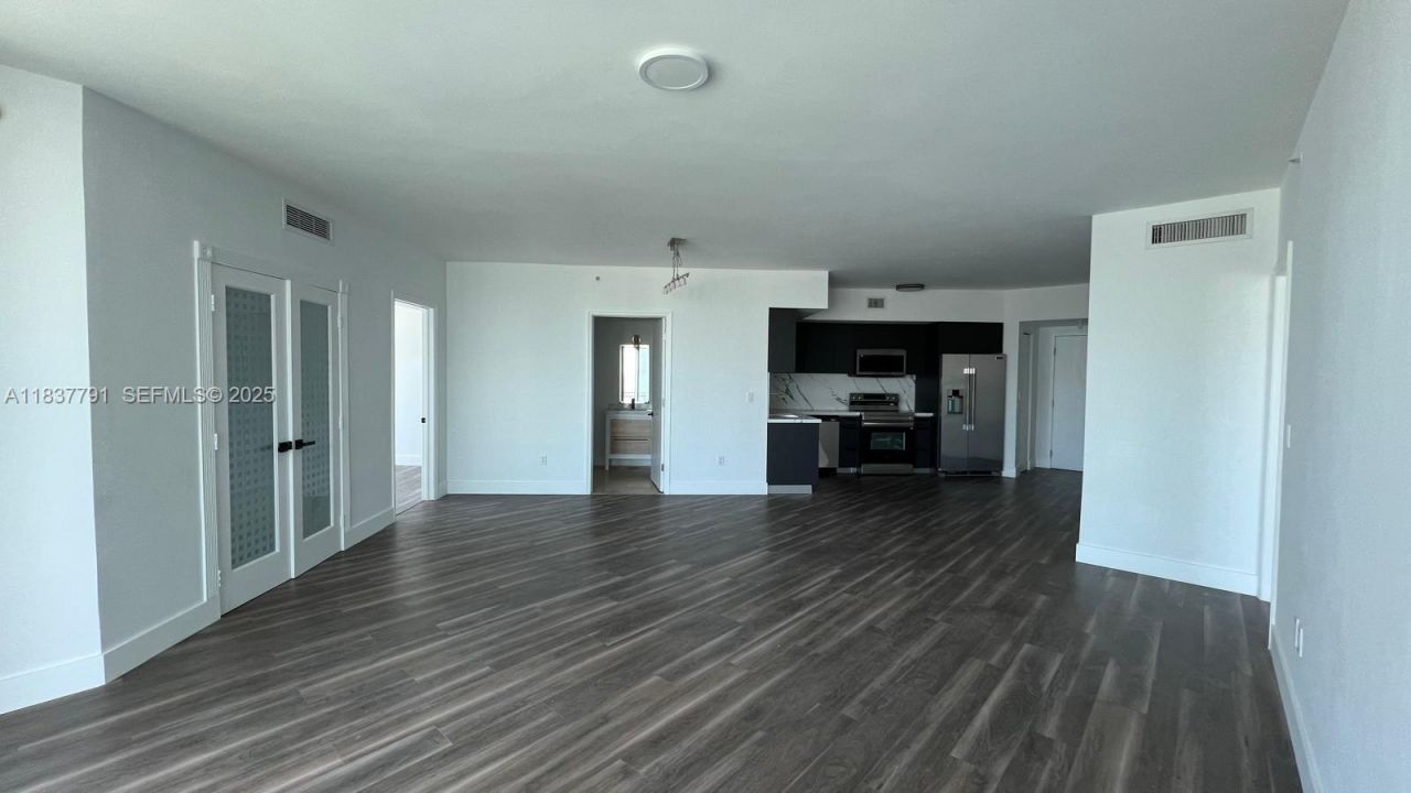 350 S Miami Ave, Unit 2401, Miami, FL 33130 Photo