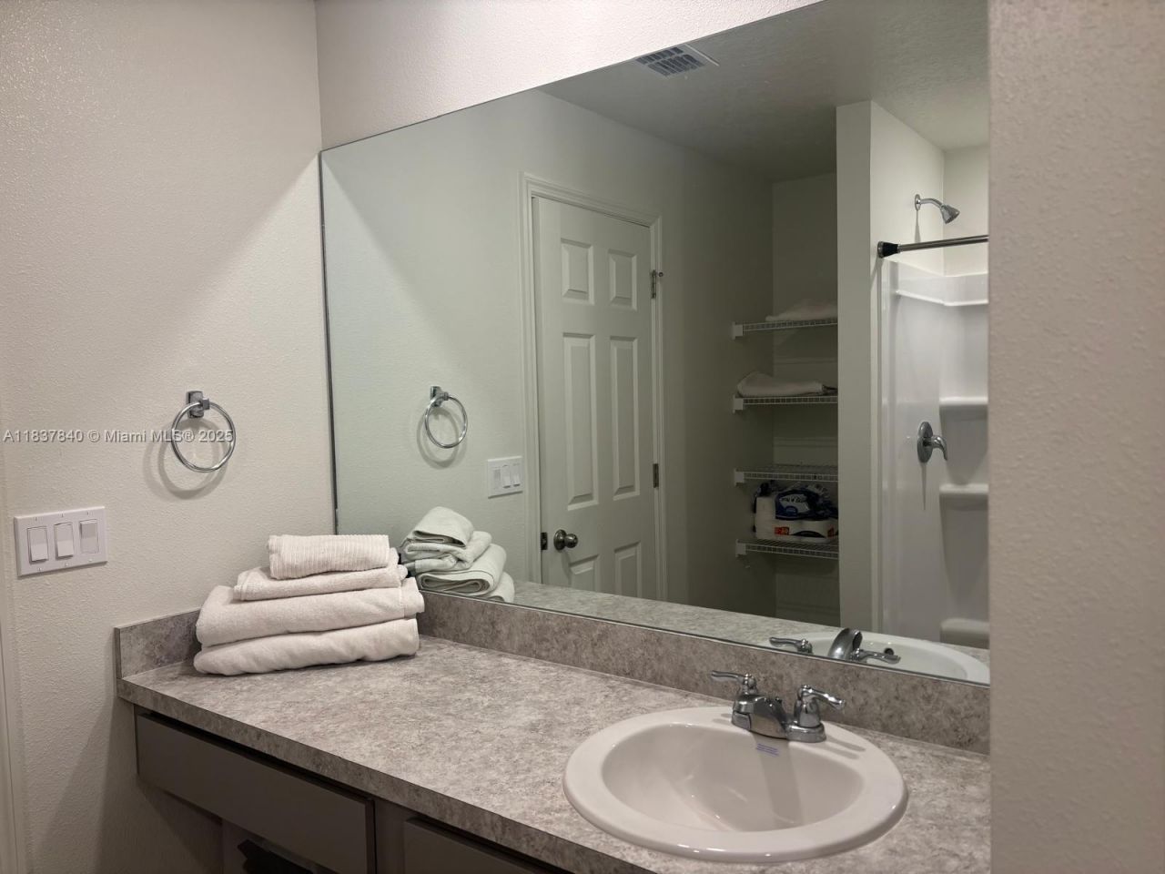 1073 SW Eureka Ave, Unit 1073, Port Saint Lucie, FL 34953 Photo