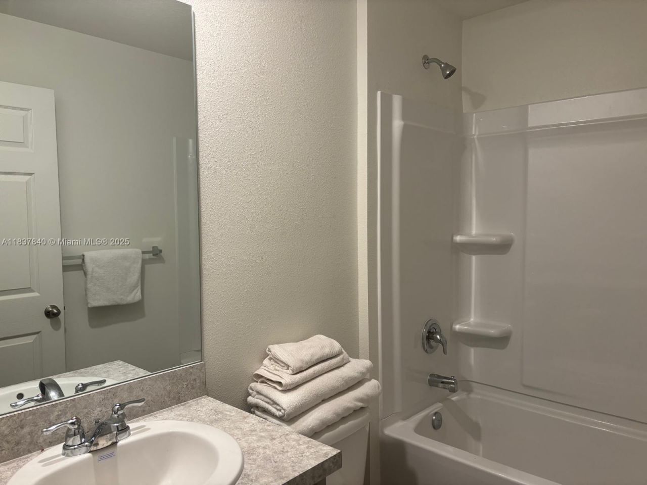 1073 SW Eureka Ave, Unit 1073, Port Saint Lucie, FL 34953 Photo