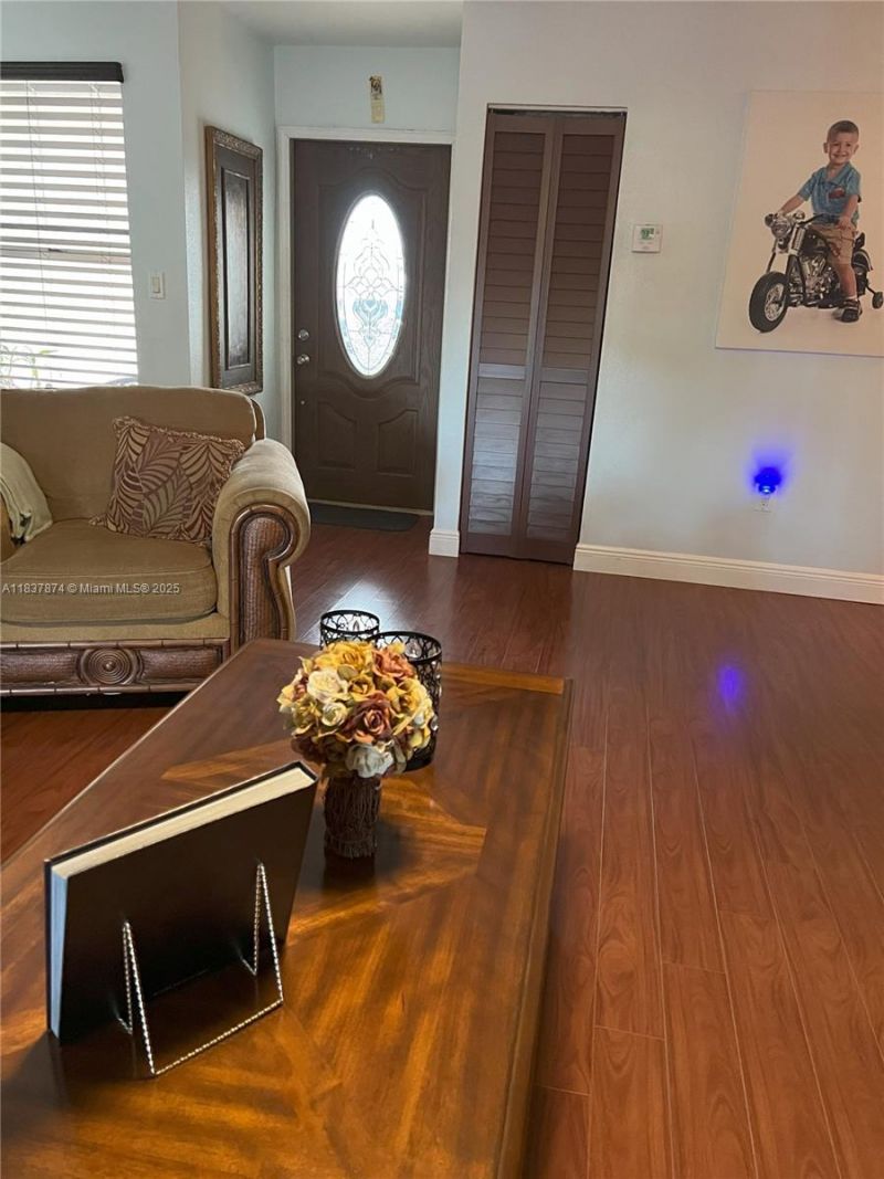 12554 SW 211th Ter, Miami, FL 33177 Photo