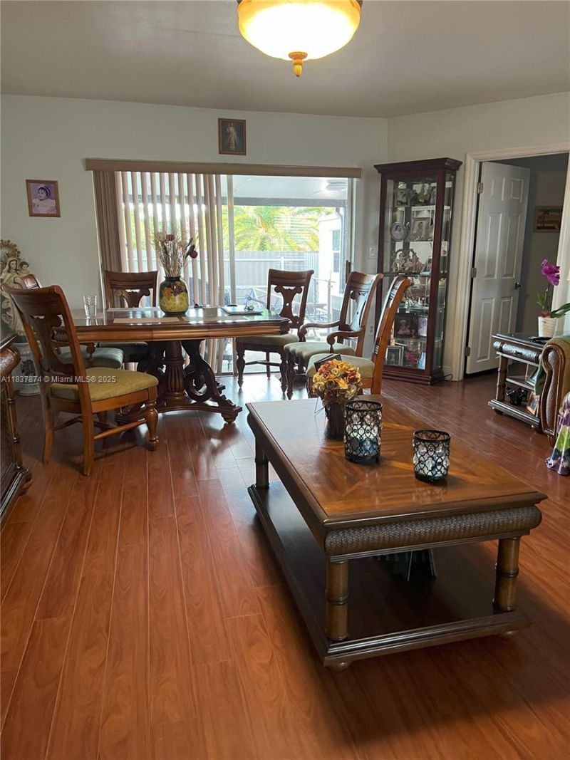 12554 SW 211th Ter, Miami, FL 33177 Photo