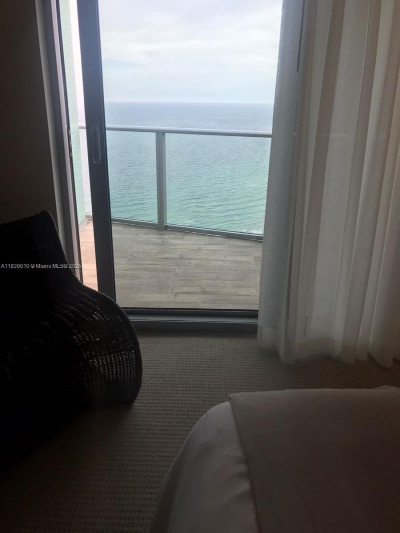 4111 S Ocean Dr, Unit 3105, Hollywood, FL 33019 Photo