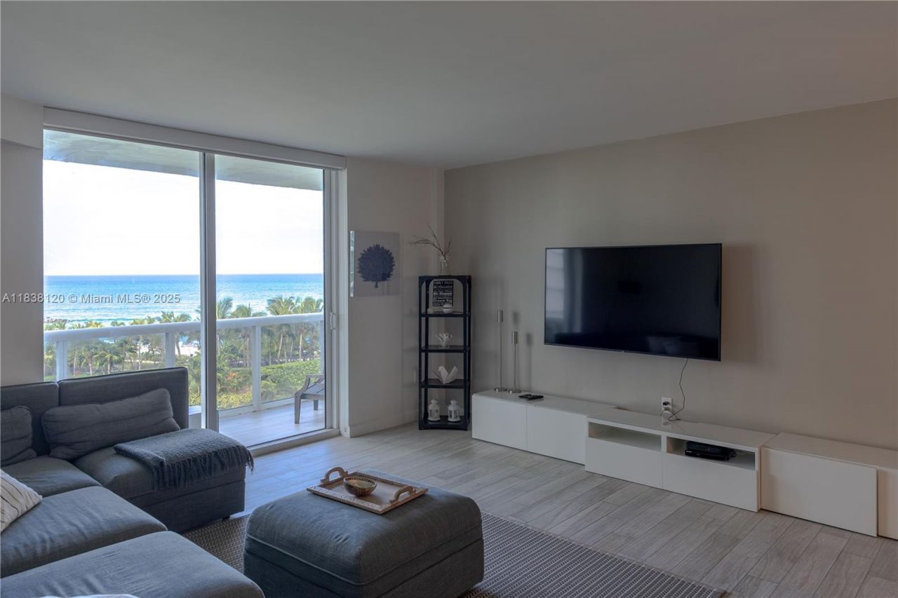 10275 Collins Ave, Unit 634, Bal Harbour, FL 33154 Photo