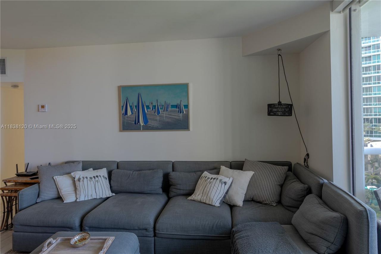 10275 Collins Ave, Unit 634, Bal Harbour, FL 33154 Photo