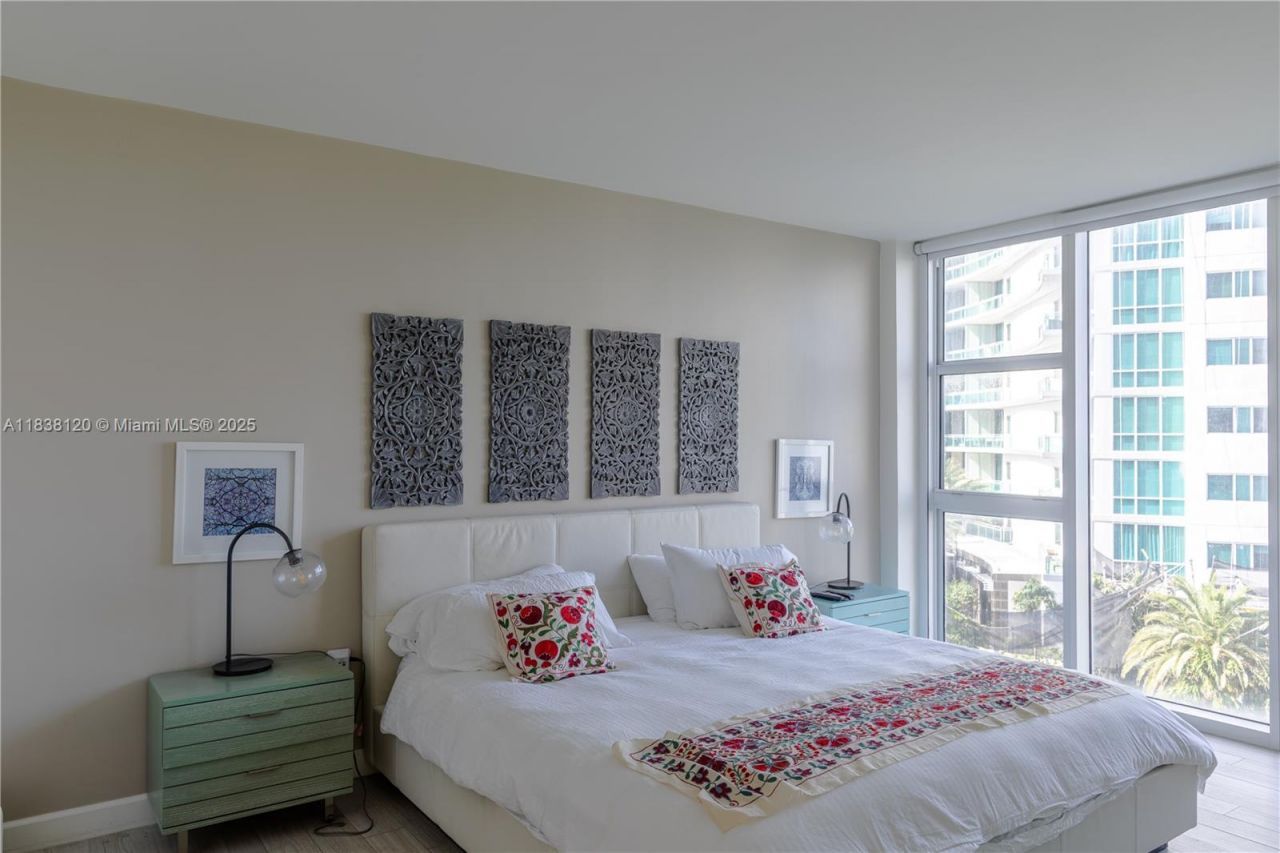 10275 Collins Ave, Unit 634, Bal Harbour, FL 33154 Photo