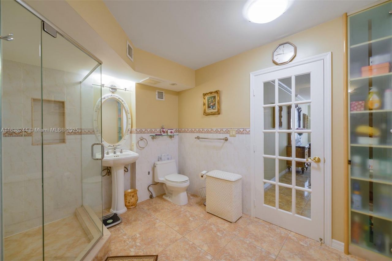 2751 S Ocean Dr, Unit 1707S, Hollywood, FL 33019 Photo