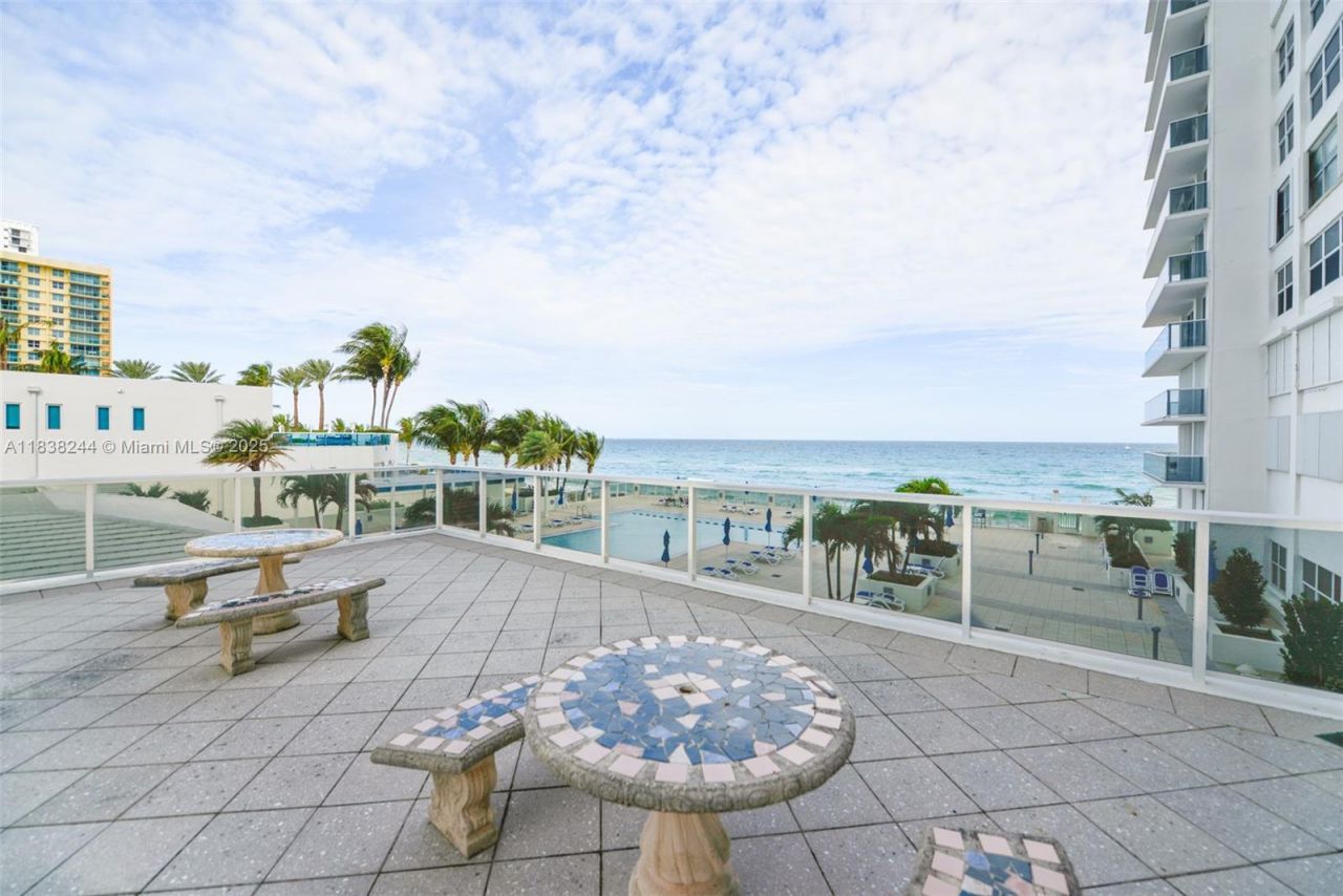 2751 S Ocean Dr, Unit 1707S, Hollywood, FL 33019 Photo