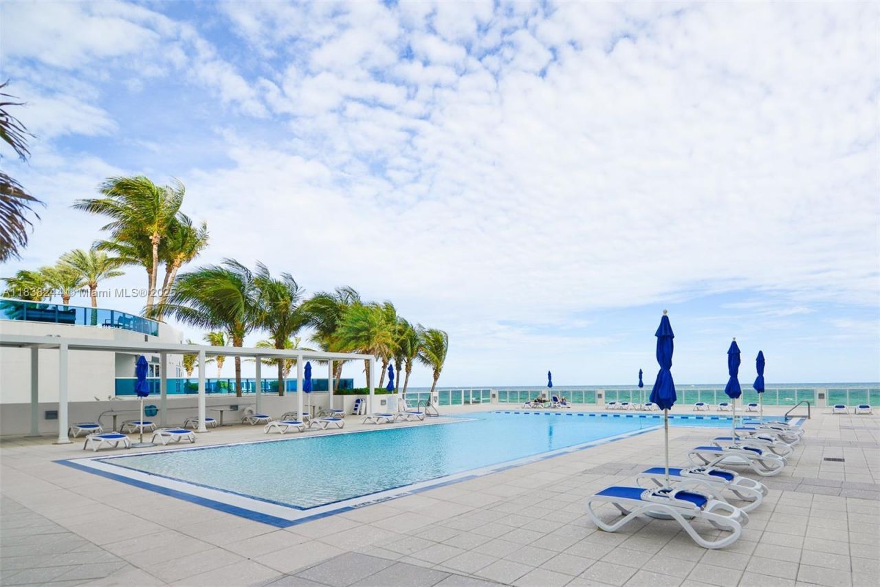2751 S Ocean Dr, Unit 1707S, Hollywood, FL 33019 Photo