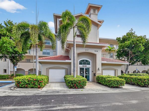 5938 Crystal Shores Dr, Unit 103, Boynton Beach, FL 33437