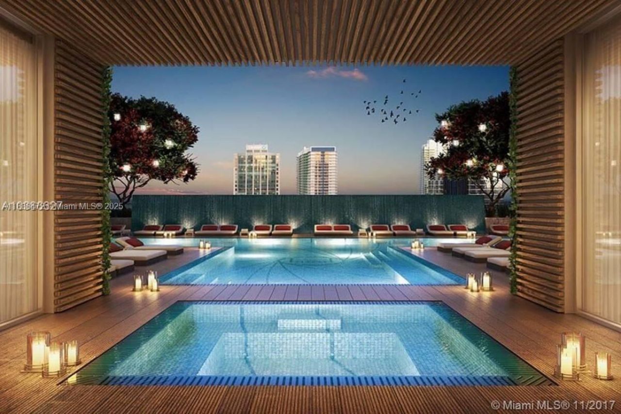 1080 Brickell Ave, Unit 3805, Miami, FL 33131 Photo