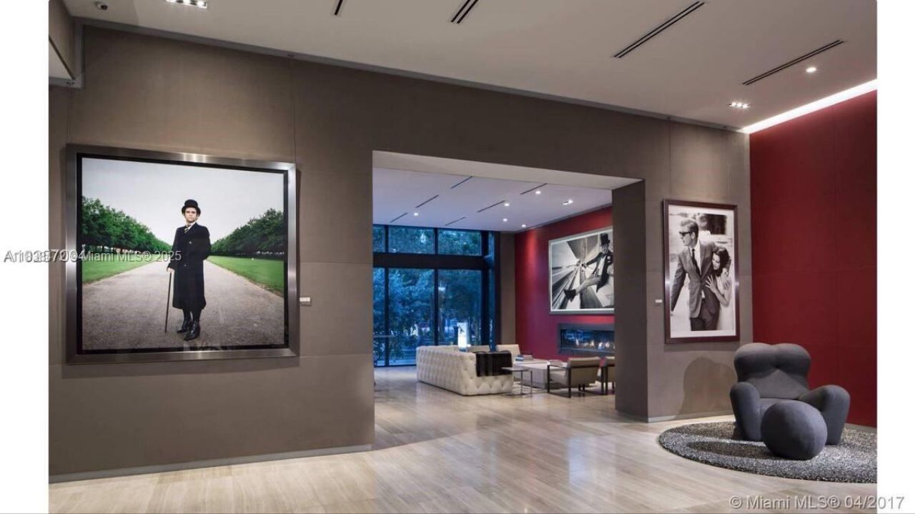 1080 Brickell Ave, Unit 3805, Miami, FL 33131 Photo