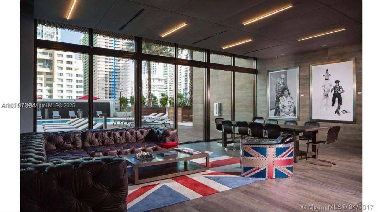 1080 Brickell Ave, Unit 3805, Miami, FL 33131 Photo