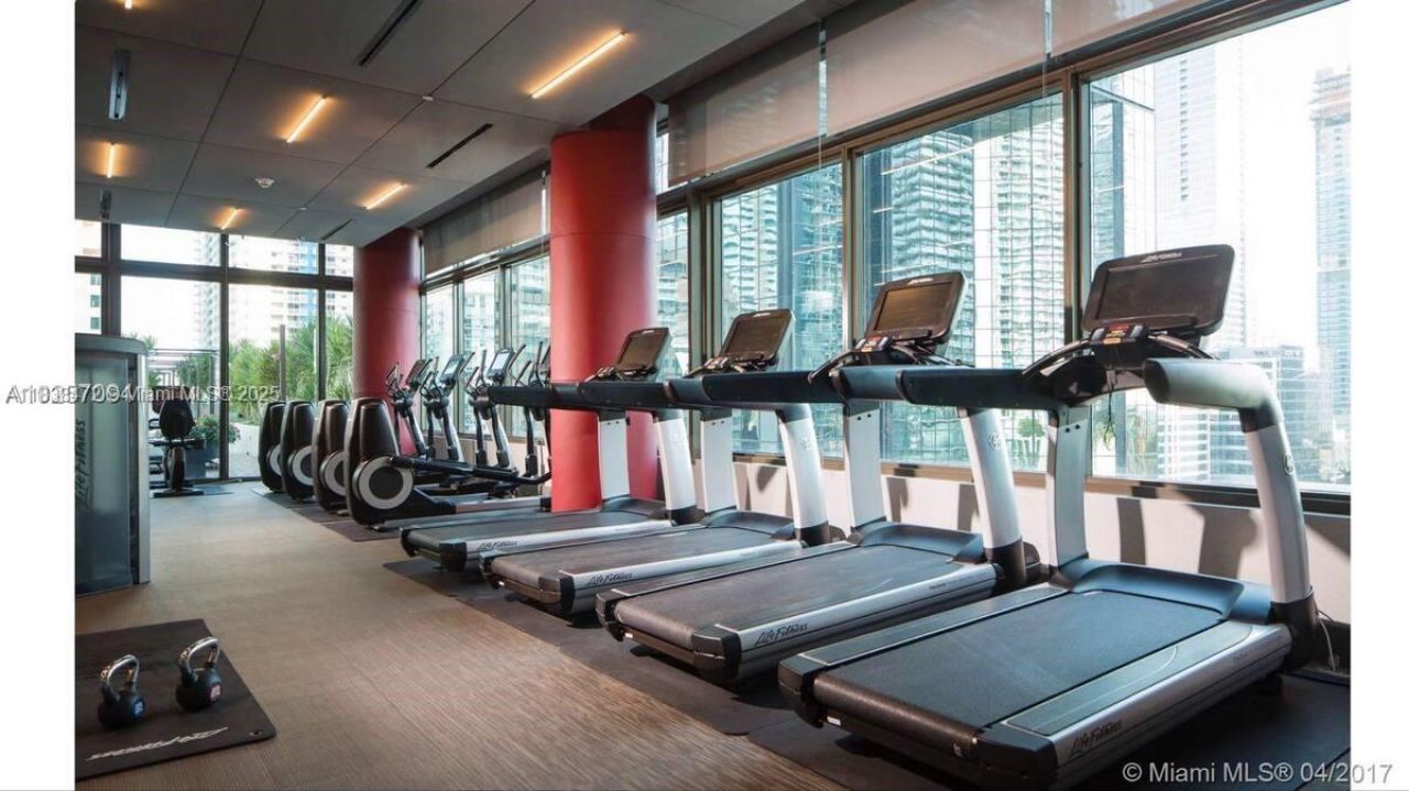 1080 Brickell Ave, Unit 3805, Miami, FL 33131 Photo