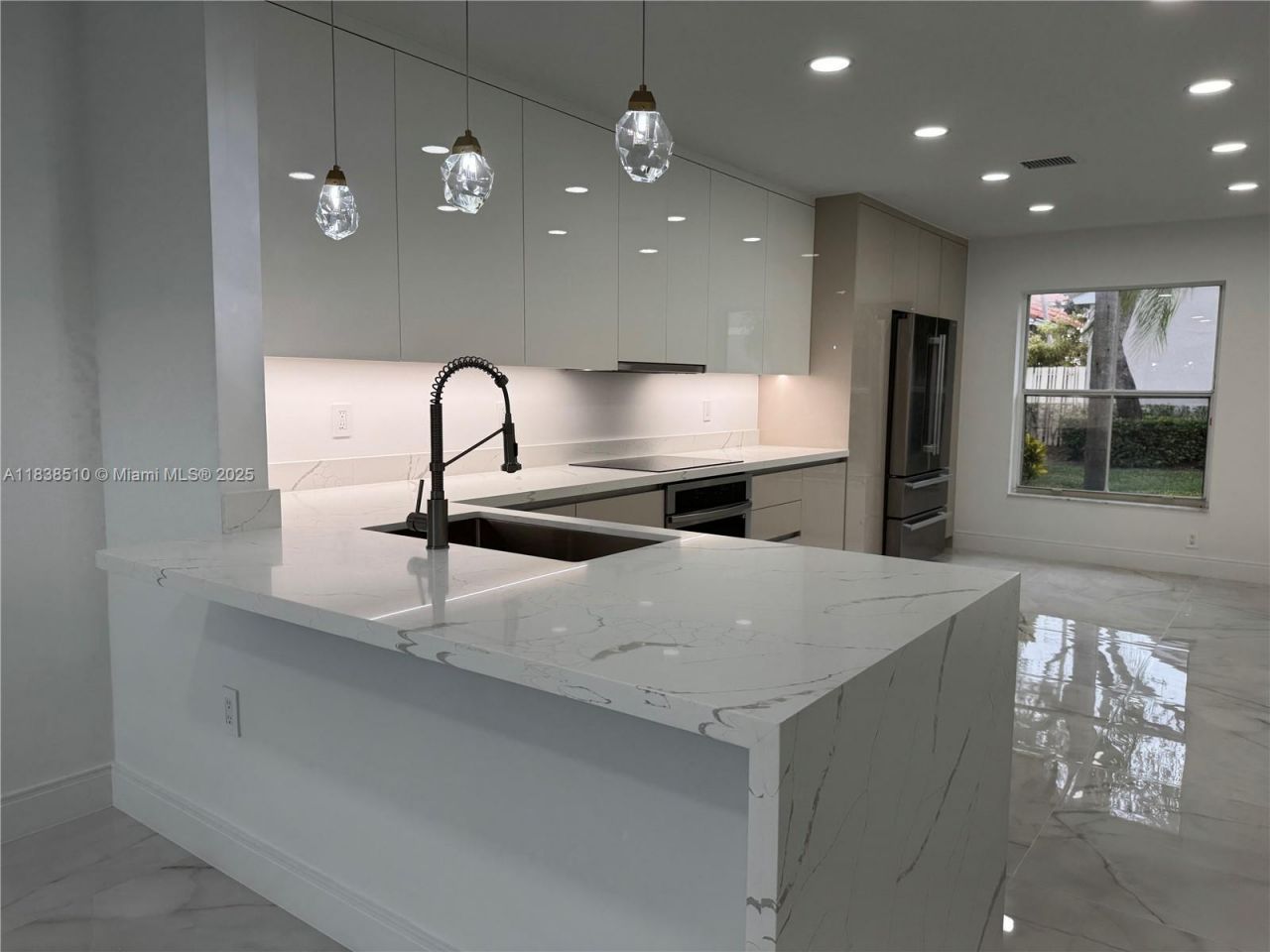 1470 Sweetbay Way, Hollywood, FL 33019 Photo