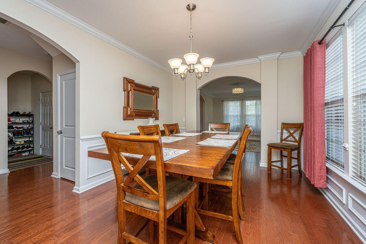 551 Rosings Drive Photo 14