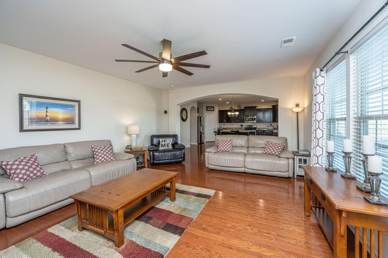 551 Rosings Drive Photo 29