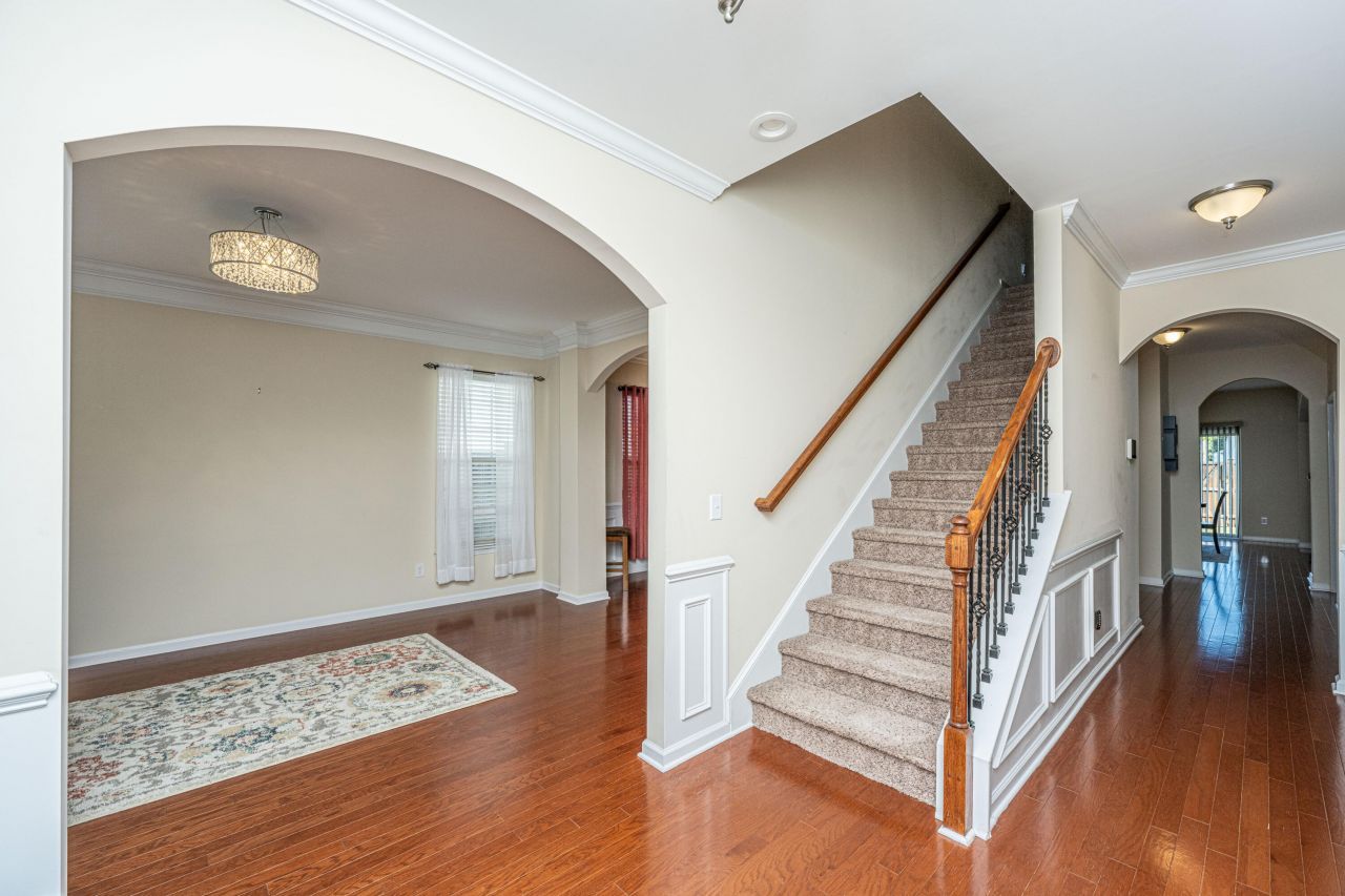 551 Rosings Drive Photo 9