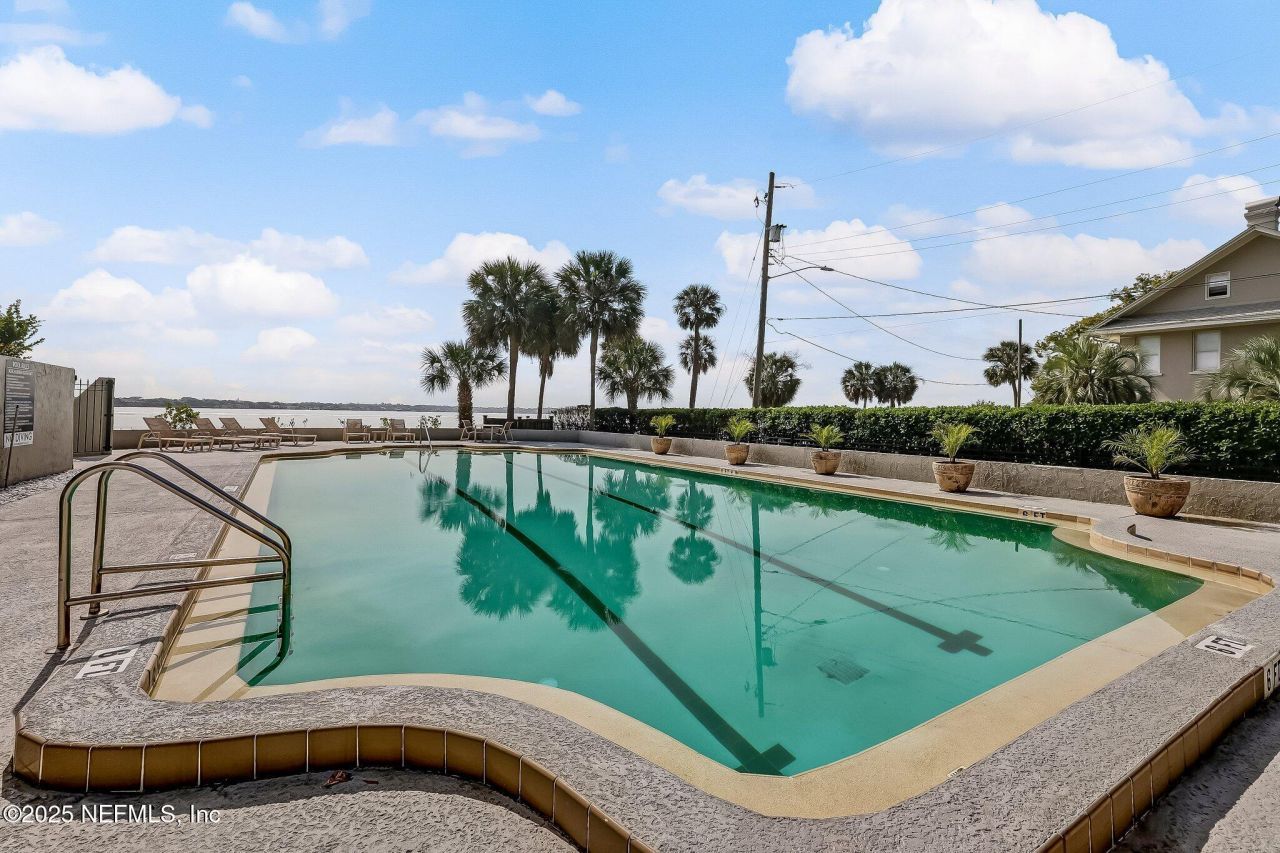 505 Lancaster Street, Unit 14C, Jacksonville, FL 32204 Photo