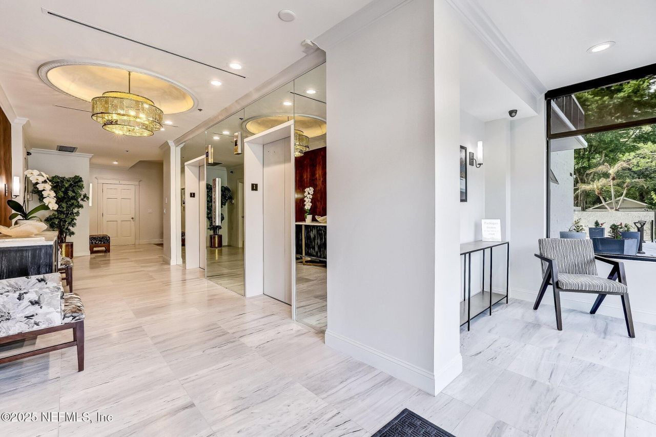 505 Lancaster Street, Unit 14C, Jacksonville, FL 32204 Photo