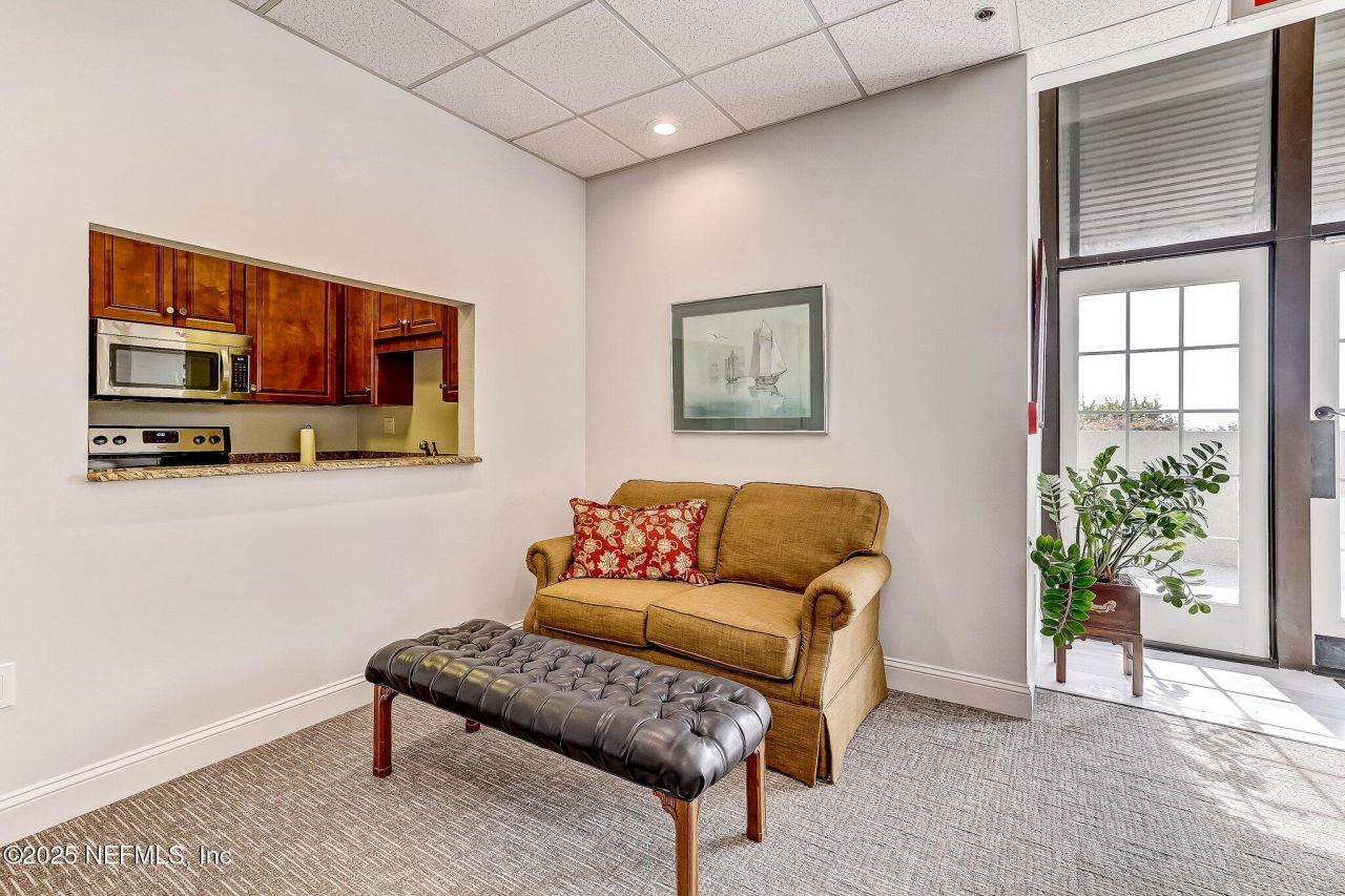 505 Lancaster Street, Unit 14C, Jacksonville, FL 32204 Photo