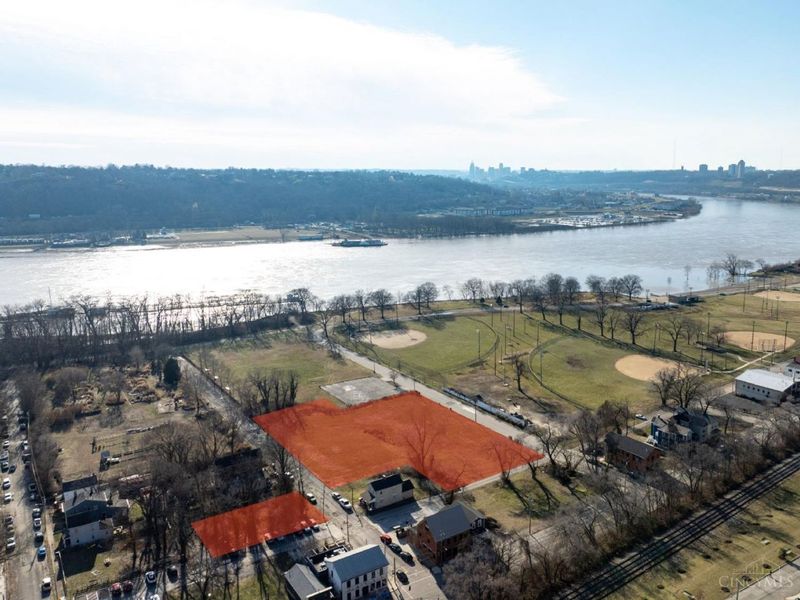 260 Watson Street, Cincinnati, OH 45226 Photo 2