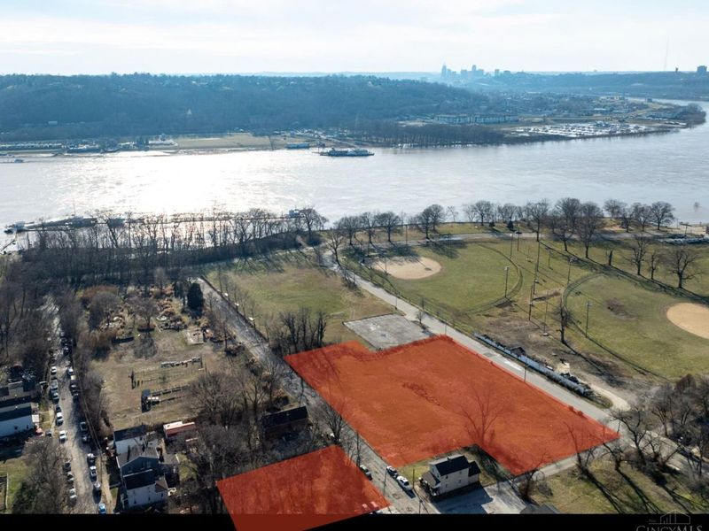 260 Watson Street, Cincinnati, OH 45226 Photo 3