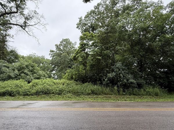 7594 Brickyard Road, Holton, MI 49425