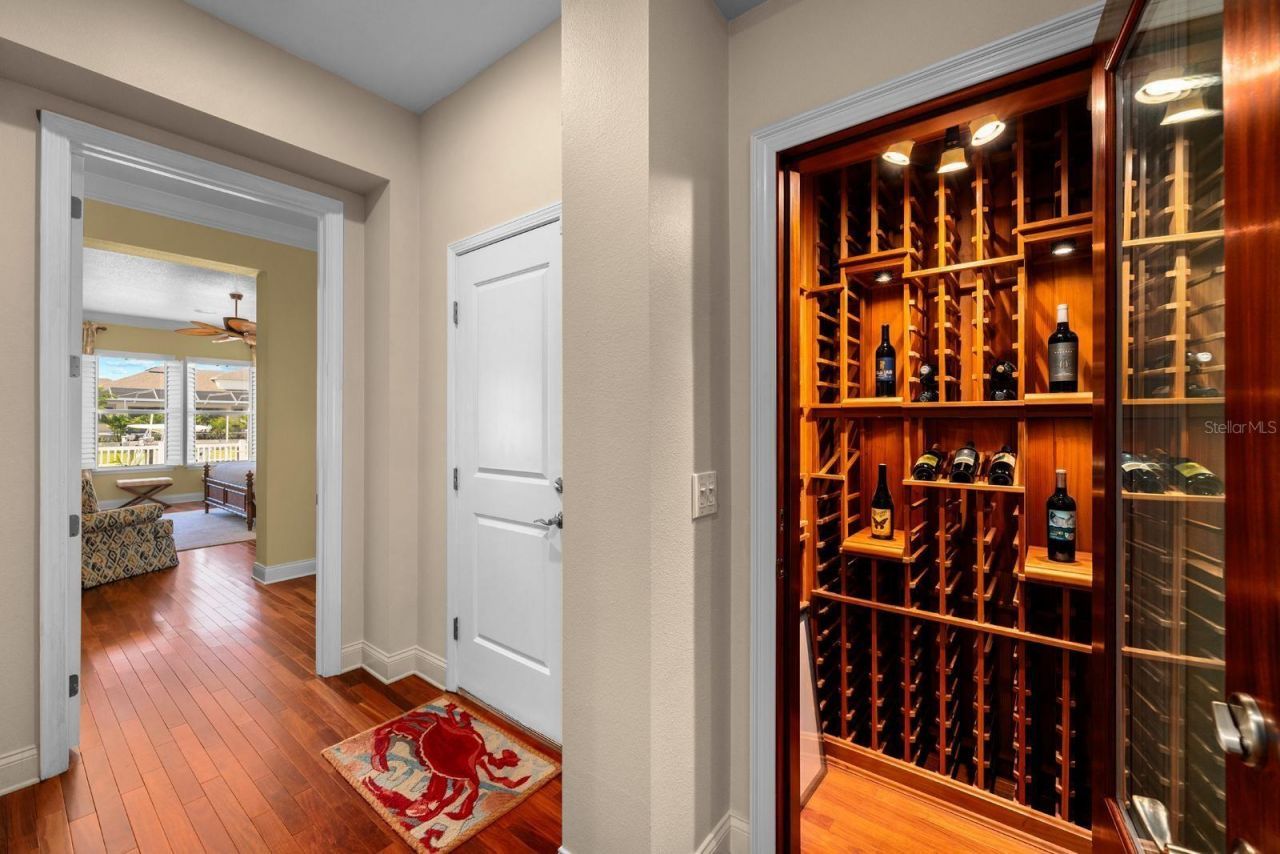 703 Islebay Drive, Apollo Beach, FL 33572 Photo