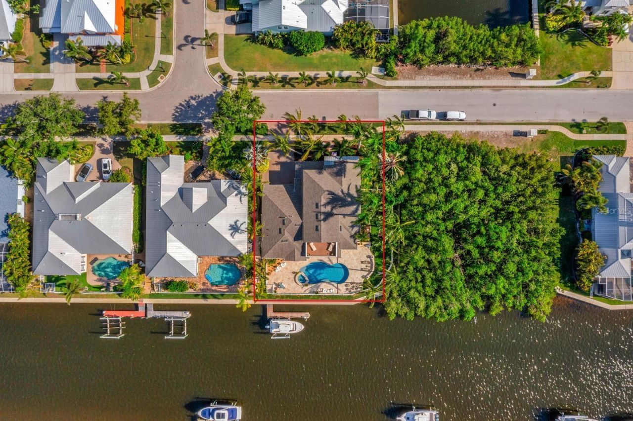 703 Islebay Drive, Apollo Beach, FL 33572 Photo