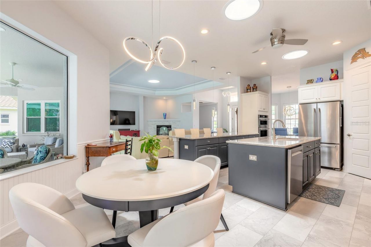 2816 E Venetian Lake Circle, New Smyrna Beach, FL 32168 Photo