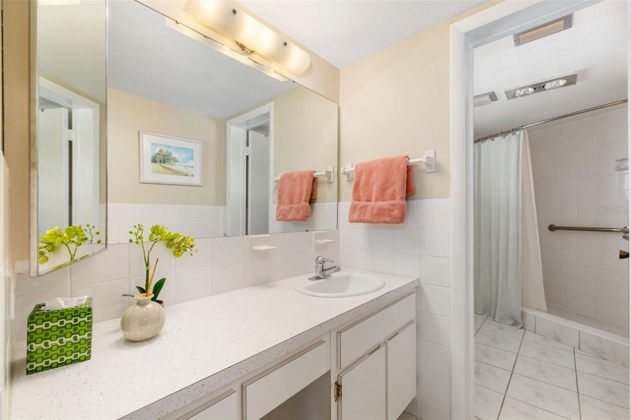 2110 Benjamin Franklin Drive, Unit 301, Sarasota, FL 34236 Photo