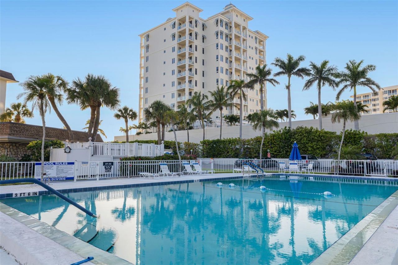 2110 Benjamin Franklin Drive, Unit 301, Sarasota, FL 34236 Photo