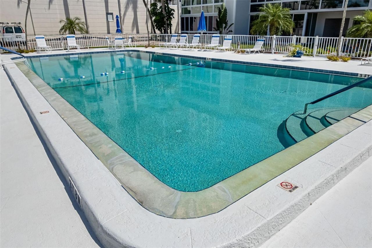 2110 Benjamin Franklin Drive, Unit 301, Sarasota, FL 34236 Photo