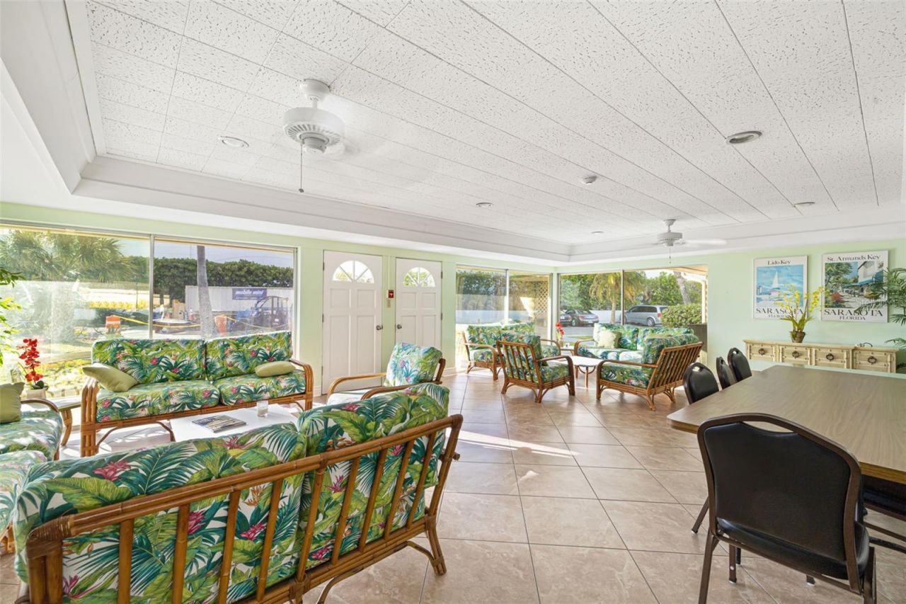 2110 Benjamin Franklin Drive, Unit 301, Sarasota, FL 34236 Photo