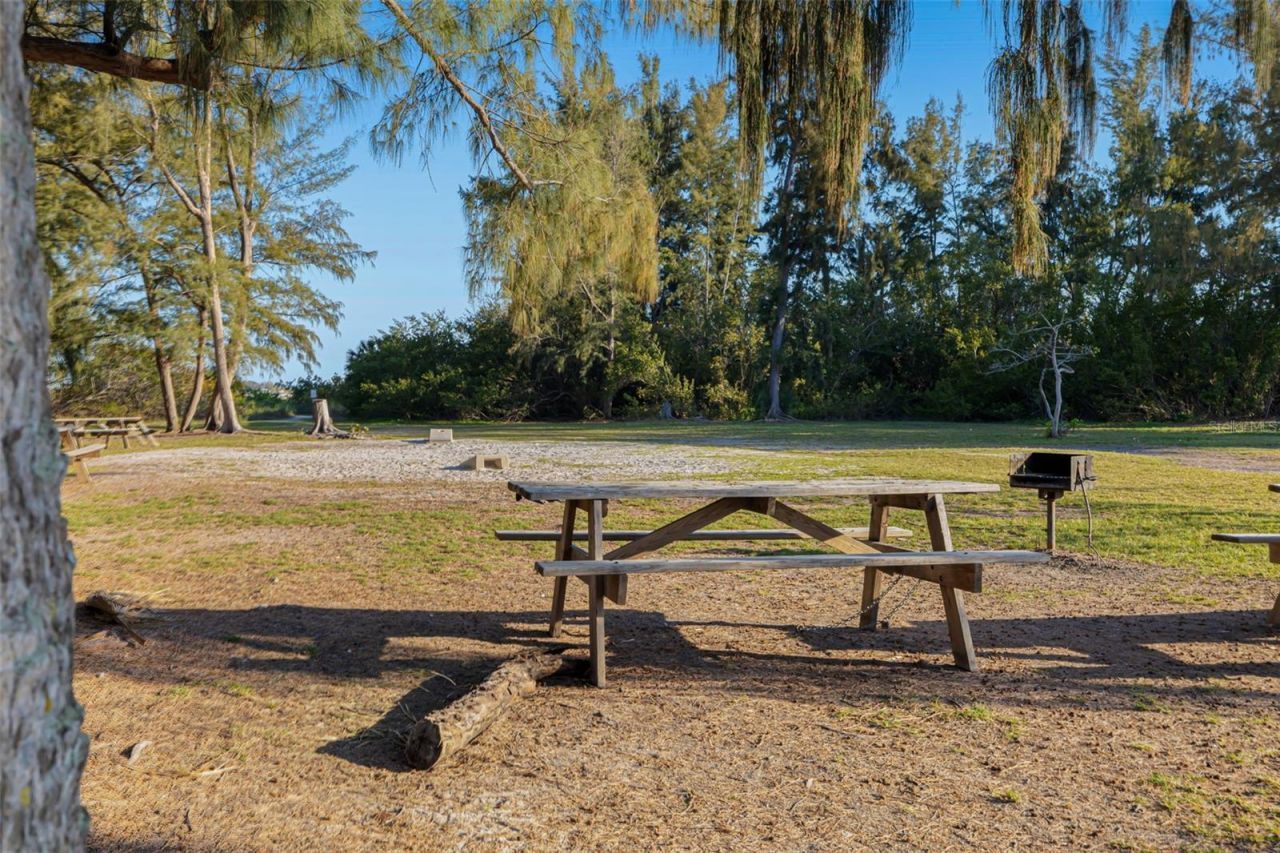 2110 Benjamin Franklin Drive, Unit 301, Sarasota, FL 34236 Photo