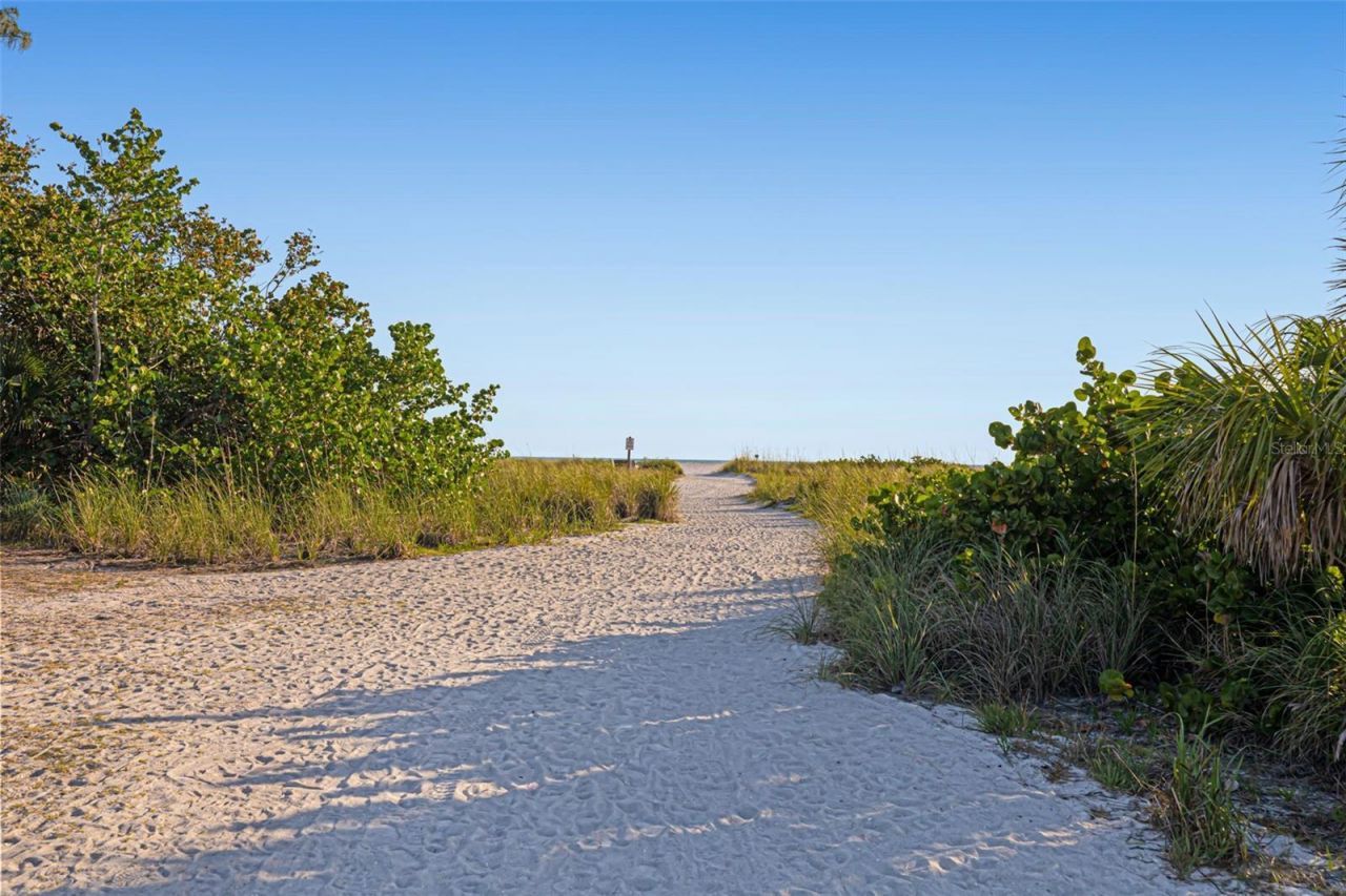 2110 Benjamin Franklin Drive, Unit 301, Sarasota, FL 34236 Photo