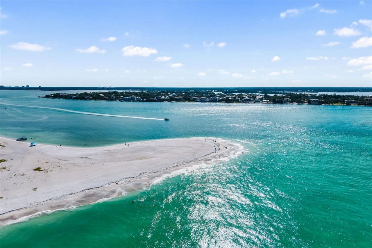 2110 Benjamin Franklin Drive, Unit 301, Sarasota, FL 34236 Photo