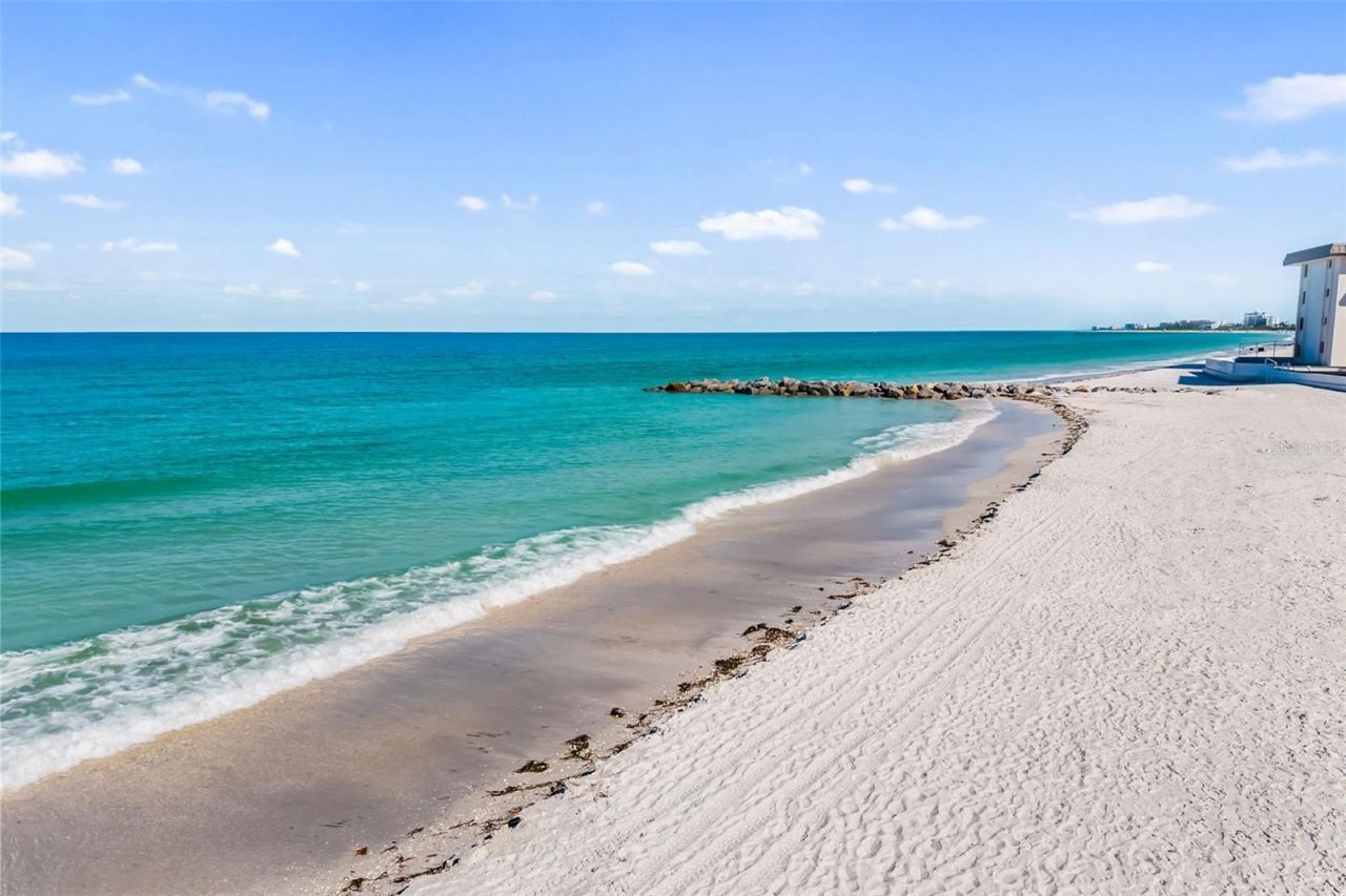 2110 Benjamin Franklin Drive, Unit 301, Sarasota, FL 34236 Photo