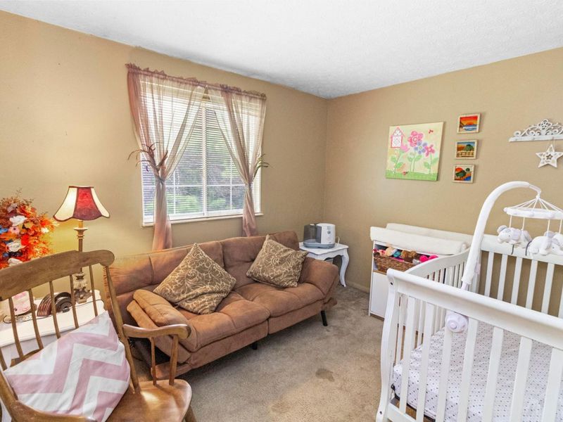 5500 Saddlebrook Drive, Columbus, OH 43221 Photo 11