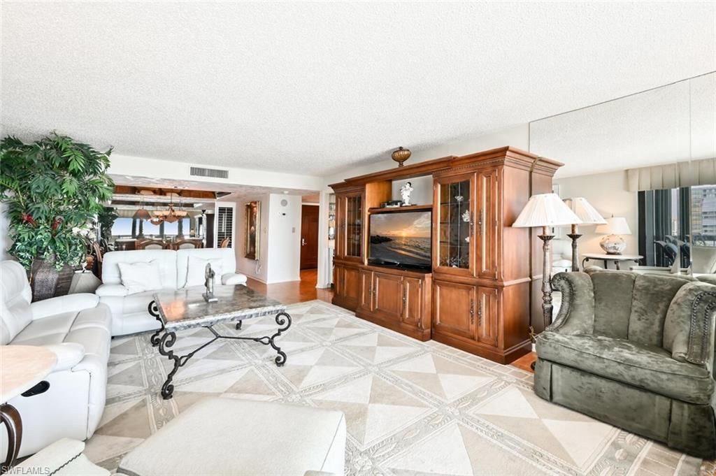 4551 Gulf Shore Blvd N, Unit 1001, Naples, FL 34103 Photo