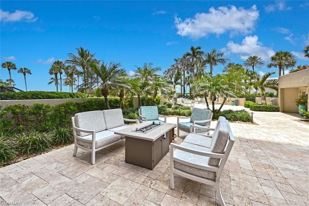 4551 Gulf Shore Blvd N, Unit 1001, Naples, FL 34103 Photo