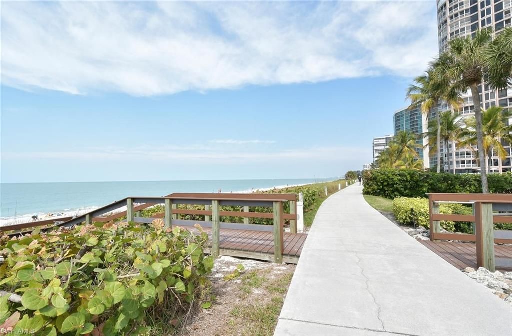 4551 Gulf Shore Blvd N, Unit 1001, Naples, FL 34103 Photo