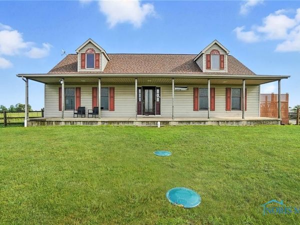 16920 Long Judson Road, Bowling Green, OH 43402
